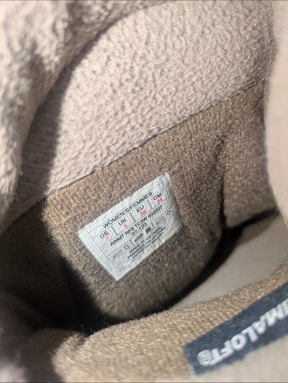 The North Face Women's Chilkat II Waterproof Winter Boots - Picture 3 of 5